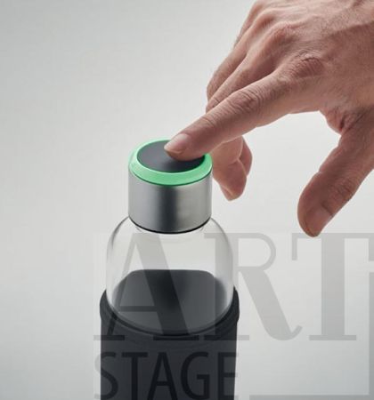 Smart bottle with hydration reminder
