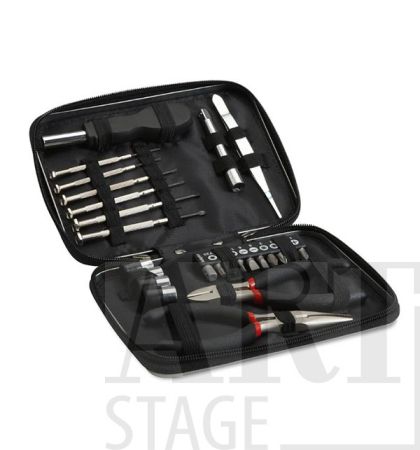 Tool set presented in aluminium case