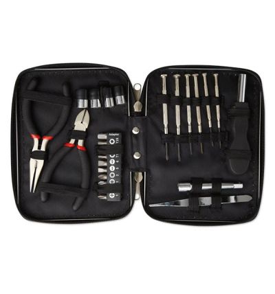Tool set presented in aluminium case