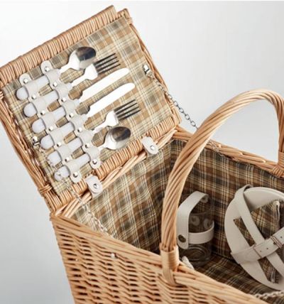 4 person wicker picnic basket set