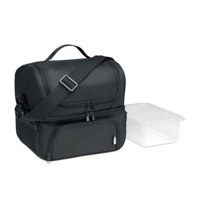 Сooler bag includes lunch box